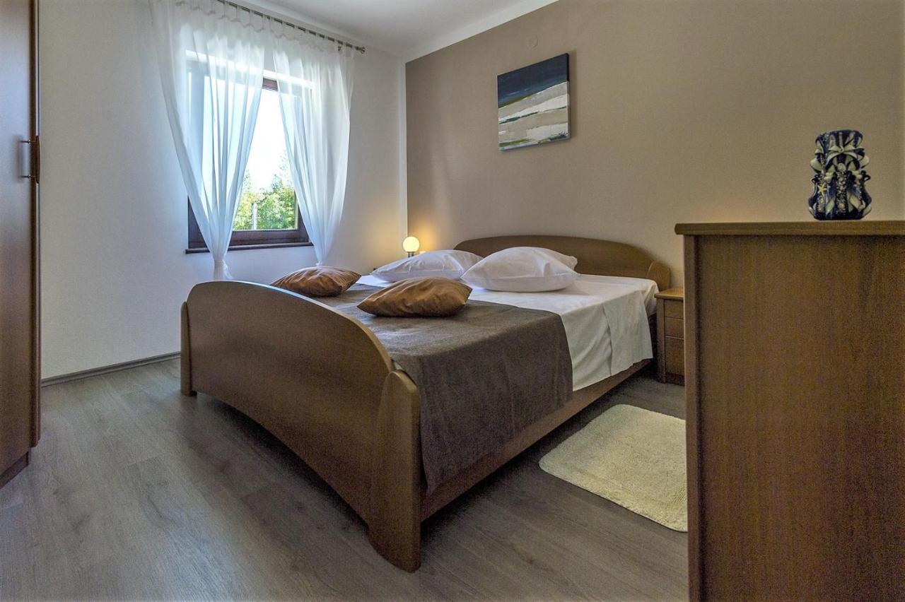 Spacious Three-Bedroom Villa Balun With Pool Poreč Dış mekan fotoğraf