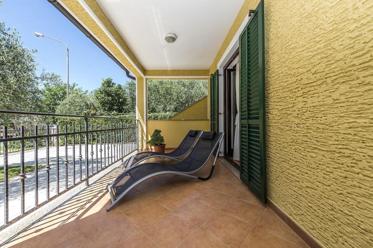 Spacious Three-Bedroom Villa Balun With Pool Poreč Dış mekan fotoğraf