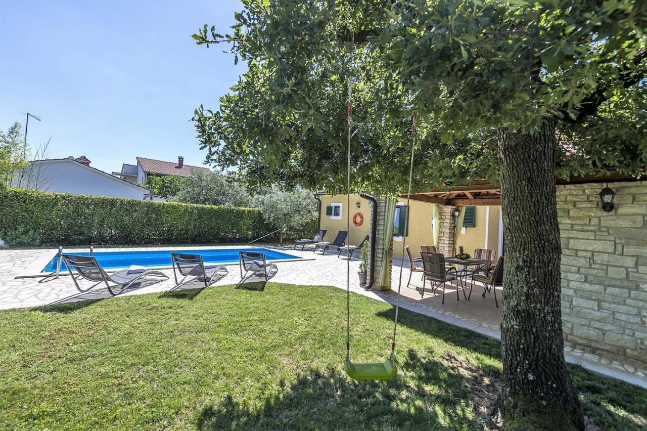 Spacious Three-Bedroom Villa Balun With Pool Poreč Dış mekan fotoğraf